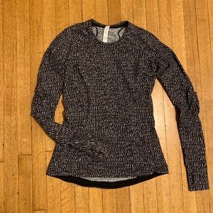 Lululemon long sleeve shirt